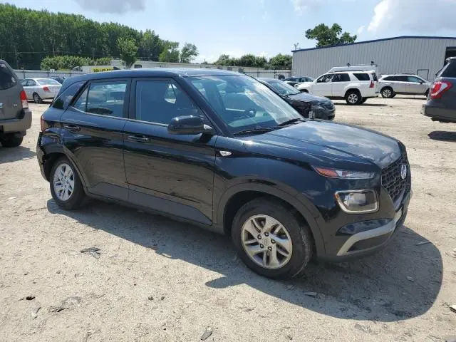 2022 HYUNDAI VENUE SE  