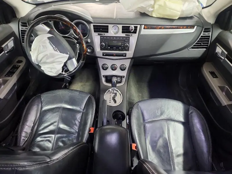 2010 CHRYSLER SEBRING LIMITED  