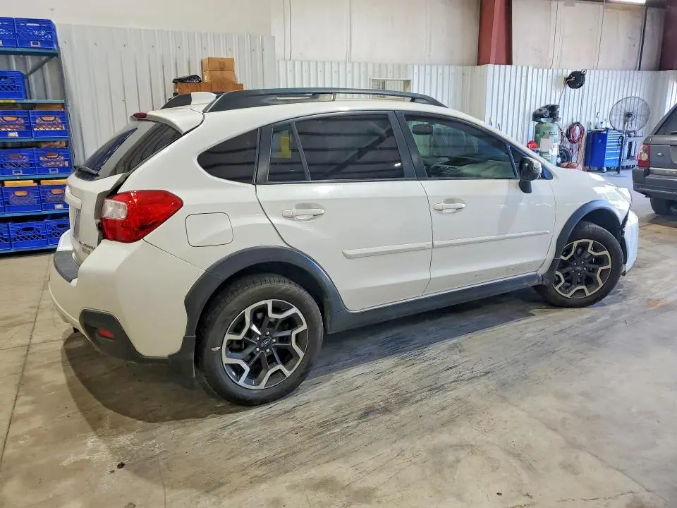 2016 SUBARU CROSSTREK LIMITED  