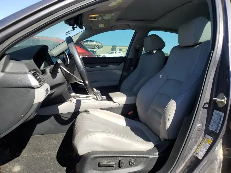 2018 HONDA ACCORD TOURING  