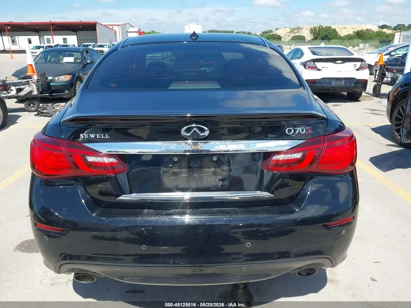 2019 INFINITI Q70 3.7 LUXE