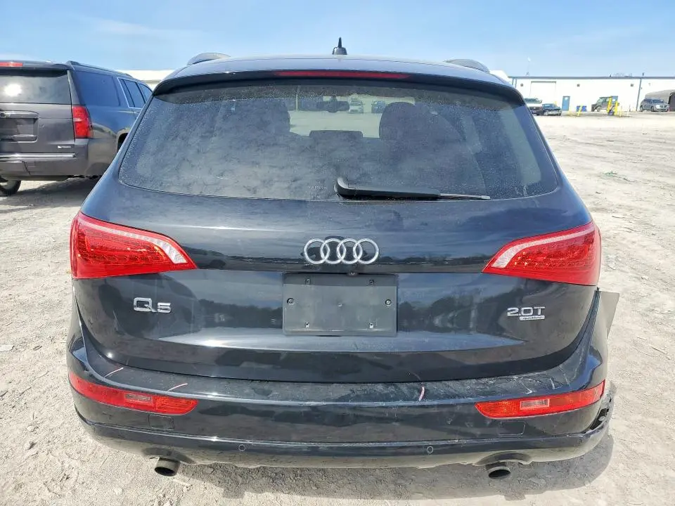 2011 AUDI Q5 PREMIUM PLUS  