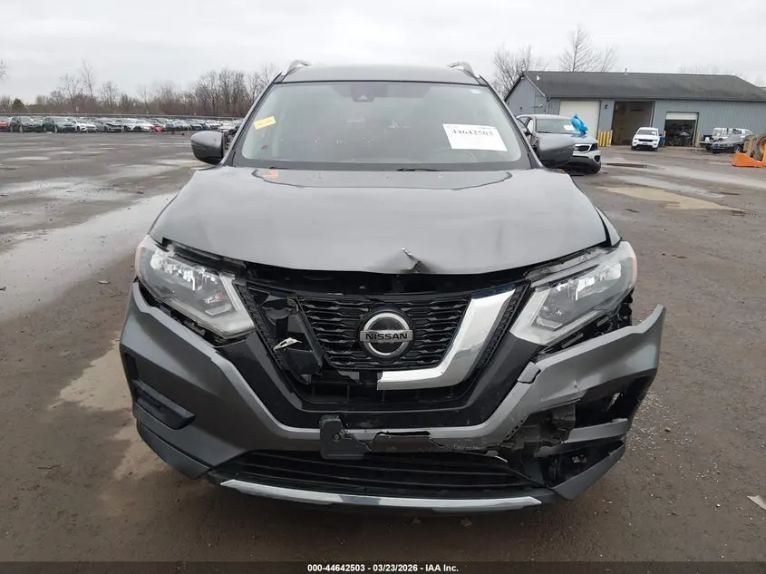 2019 NISSAN ROGUE SV