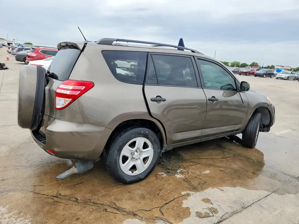 2011 TOYOTA RAV4 BASE  