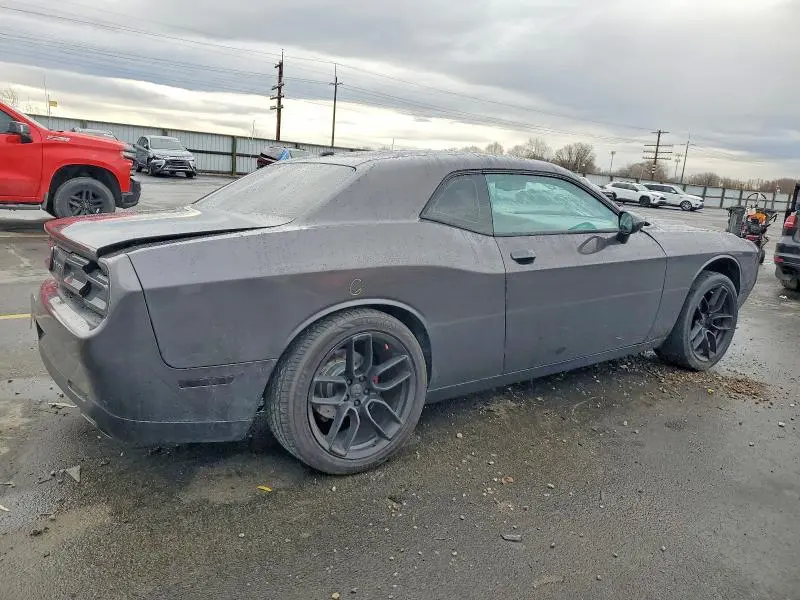 2015 DODGE CHALLENGER SXT  