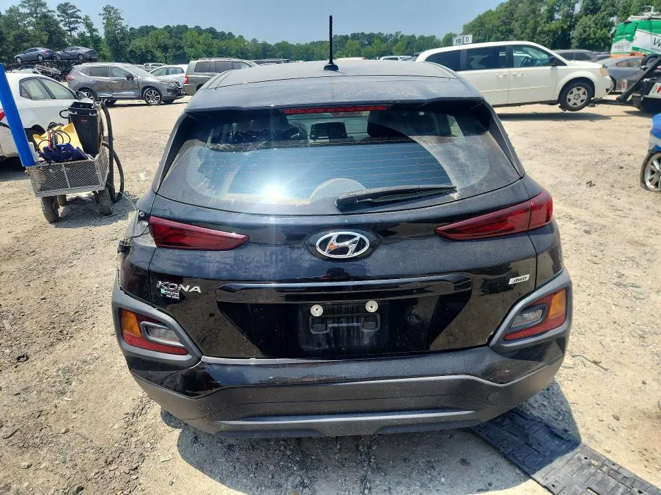 2021 HYUNDAI KONA SE  
