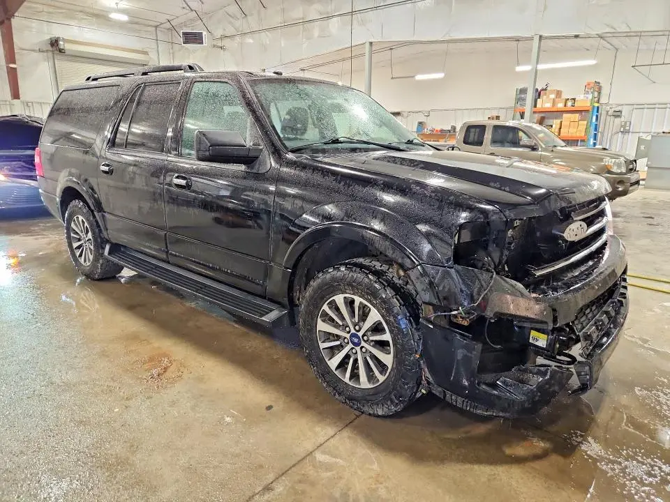 2016 FORD EXPEDITION EL XLT  