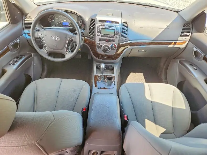 2012 HYUNDAI SANTA FE GLS  