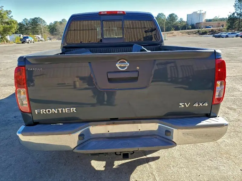 2017 NISSAN FRONTIER S  