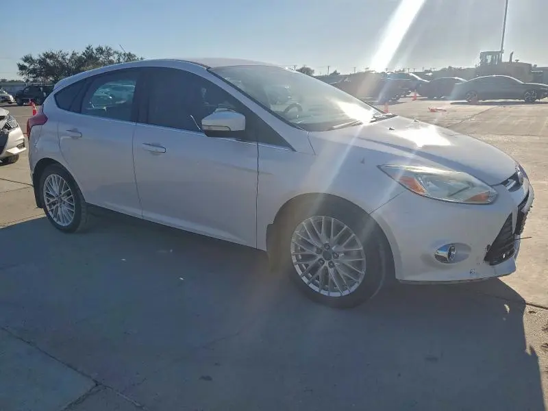 2012 FORD FOCUS SEL  