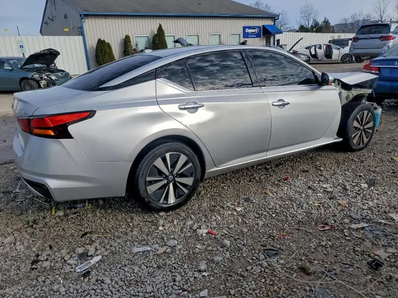 2019 NISSAN ALTIMA SL  