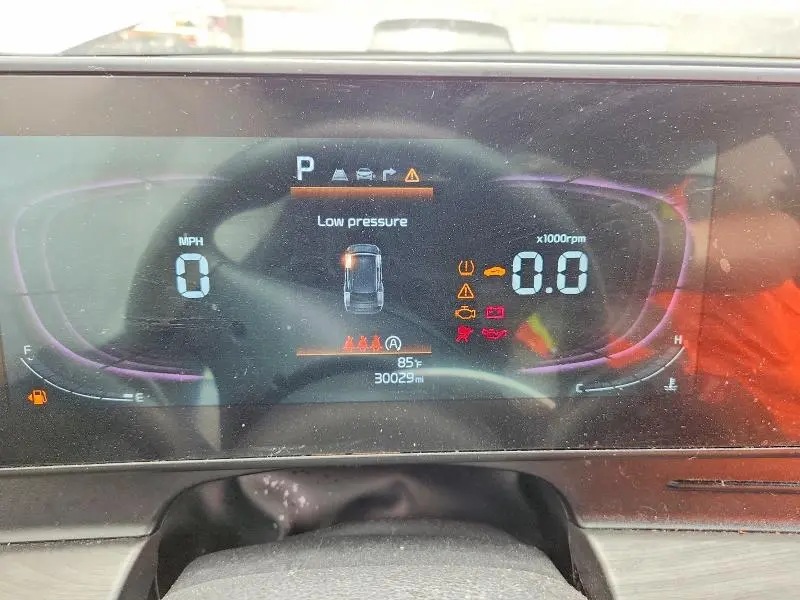 2025 KIA SPORTAGE X LINE  
