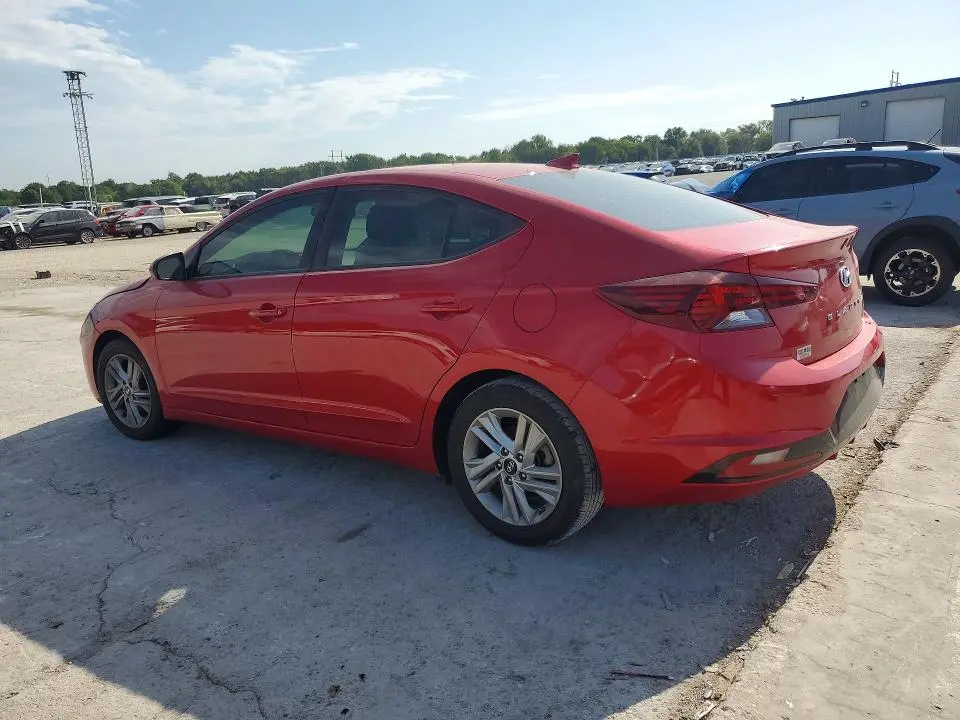 2020 HYUNDAI ELANTRA SEL  