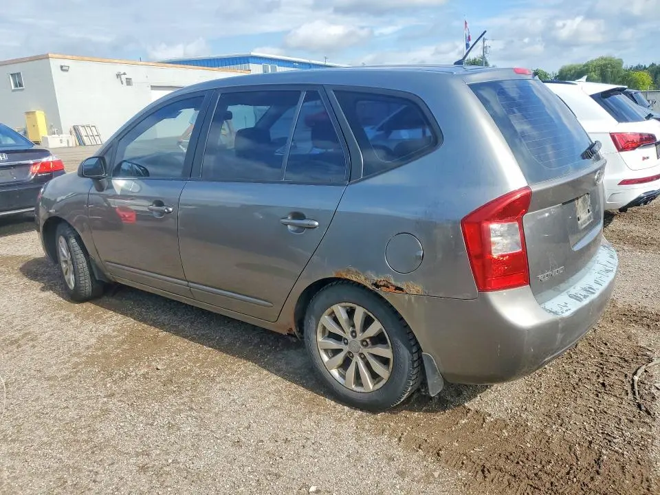 2010 KIA RONDO LX  