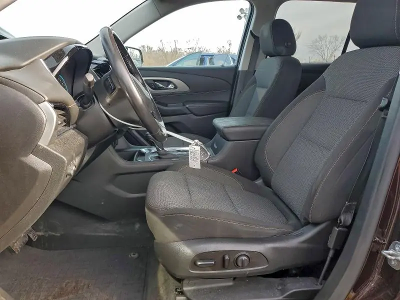 2020 CHEVROLET TRAVERSE LT  