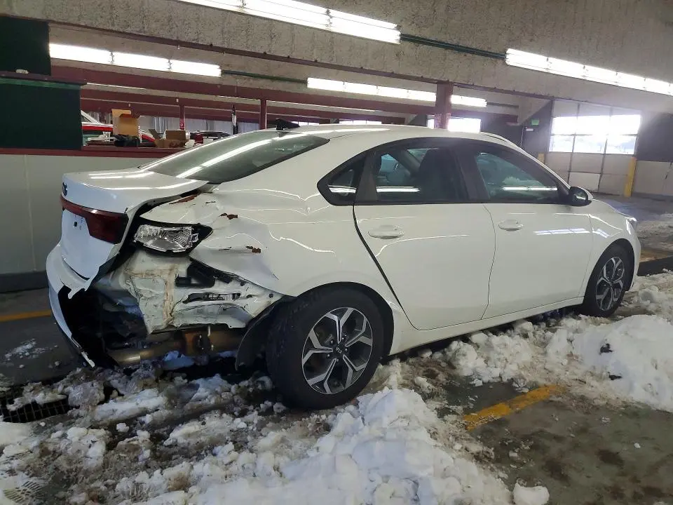 2021 KIA FORTE FE  
