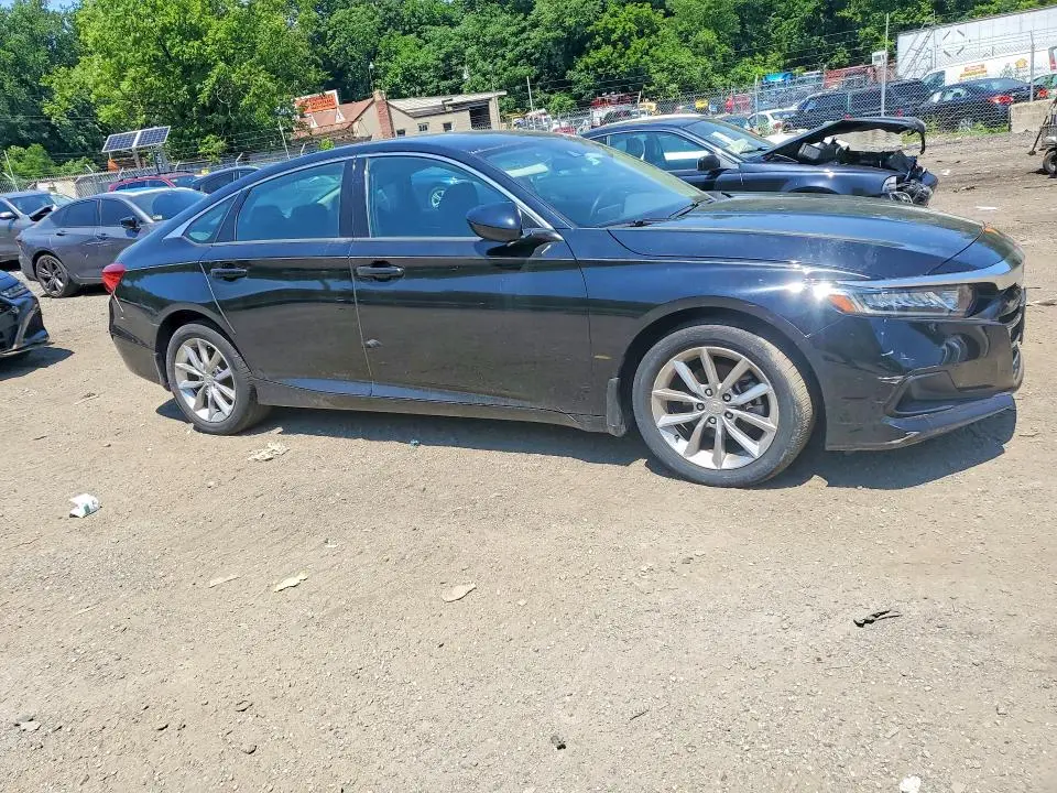 2022 HONDA ACCORD LX  