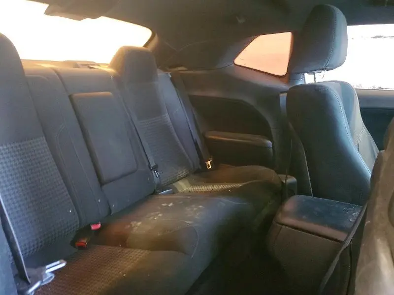 2015 DODGE CHALLENGER SXT  