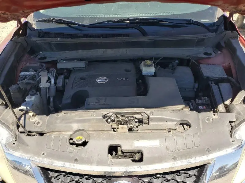 2016 NISSAN PATHFINDER SV  