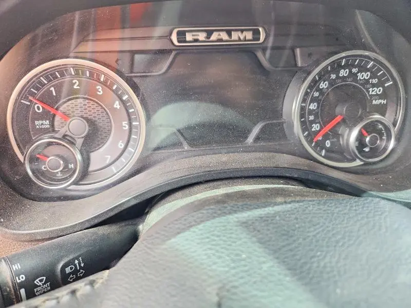 2019 RAM 1500 LARAMIE  