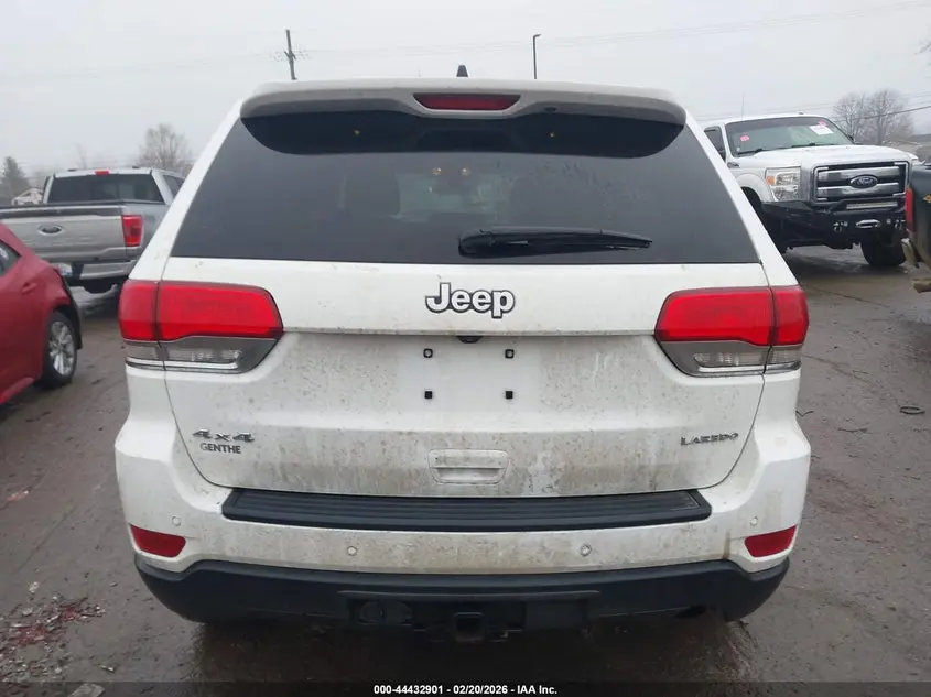 2019 JEEP GRAND CHEROKEE LAREDO E 4X4
