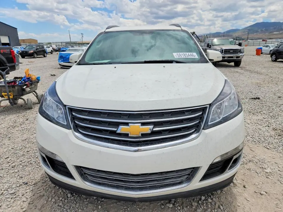 2013 CHEVROLET TRAVERSE LT  