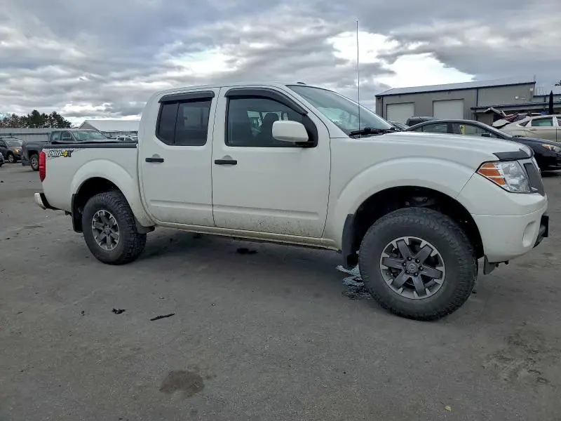 2019 NISSAN FRONTIER S  