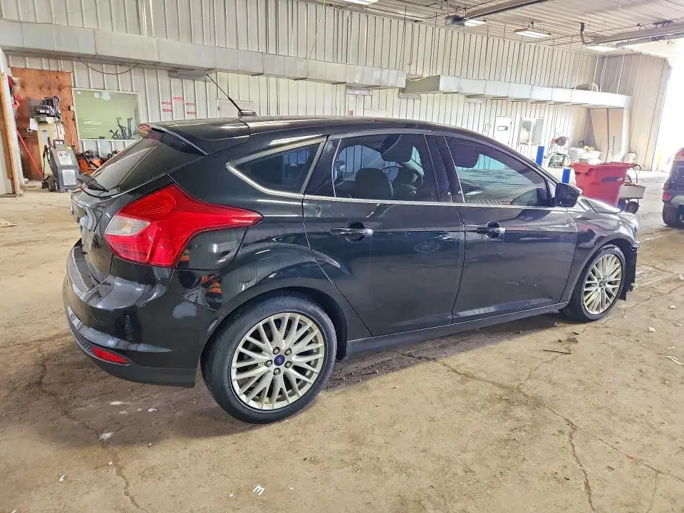 2014 FORD FOCUS TITANIUM  