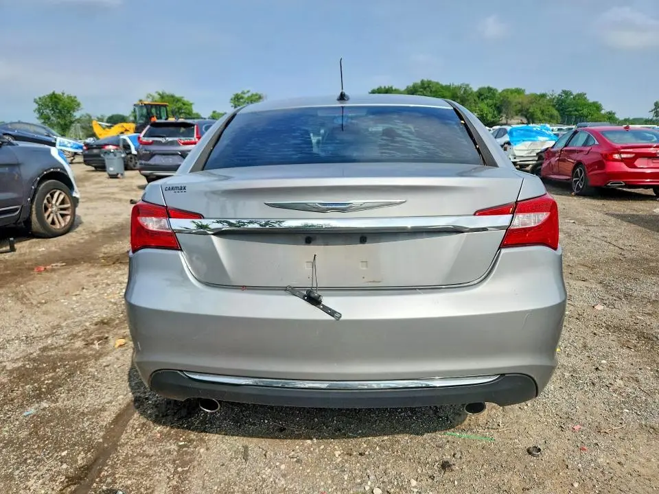 2013 CHRYSLER 200 LIMITED  