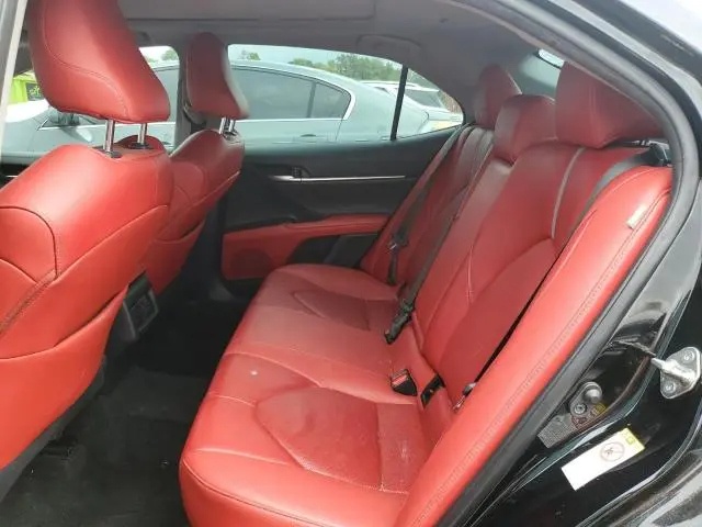 2018 TOYOTA CAMRY XSE  