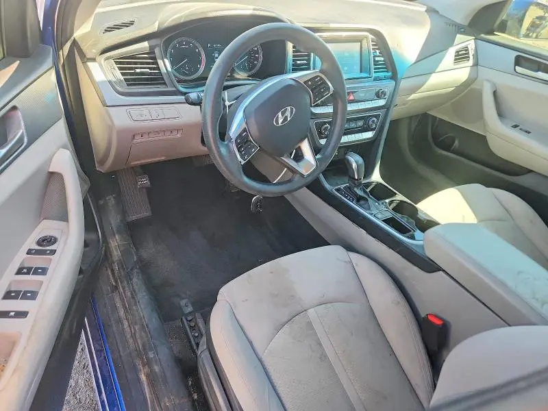 2018 HYUNDAI SONATA SE  