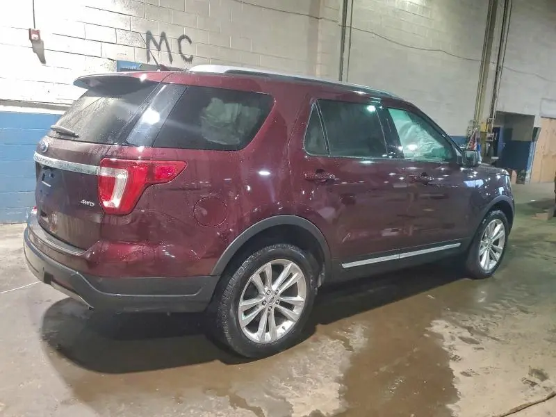 2019 FORD EXPLORER XLT  