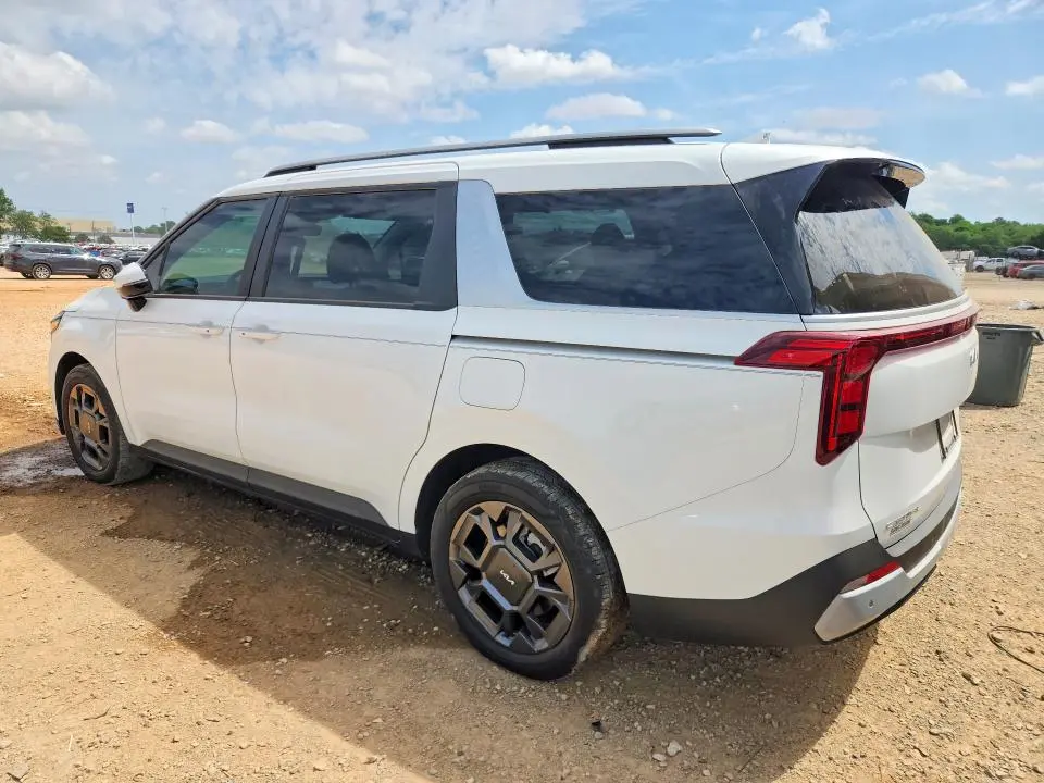 2025 KIA CARNIVAL EX  