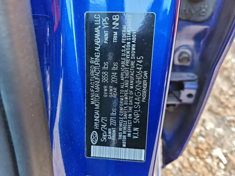 2022 HYUNDAI ELANTRA SEL  