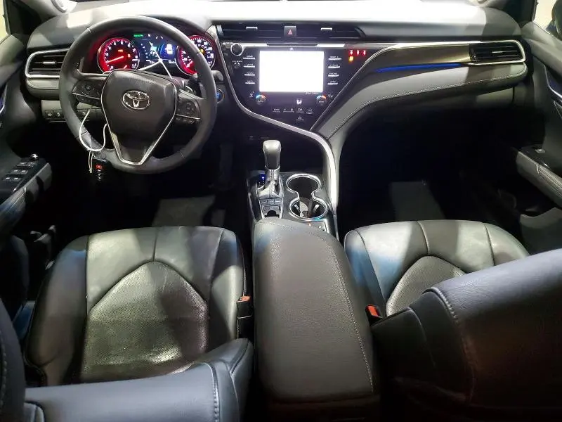 2018 TOYOTA CAMRY XSE  