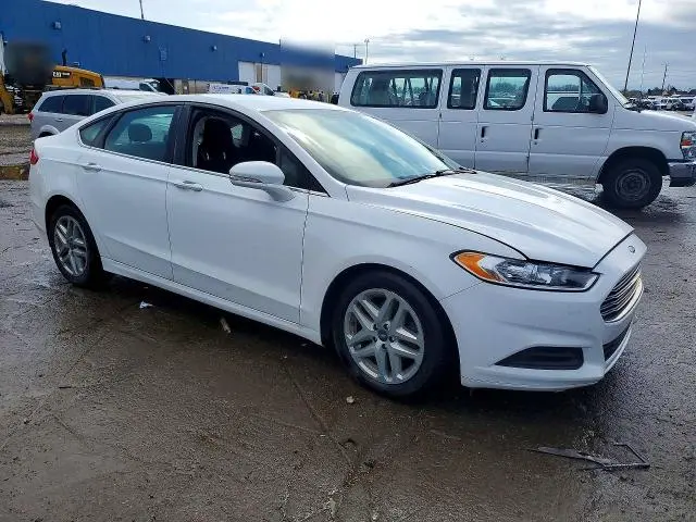 2016 FORD FUSION SE  