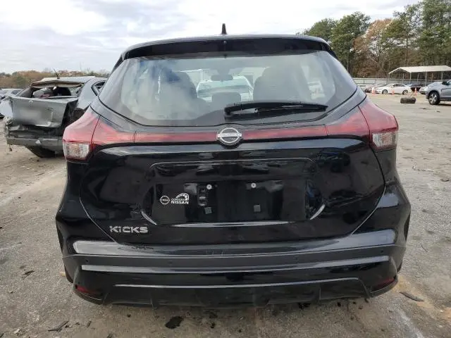 2024 NISSAN KICKS S  