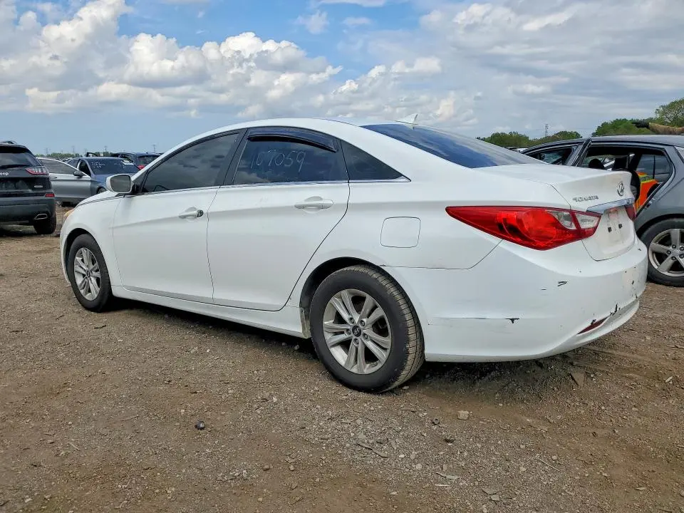 2012 HYUNDAI SONATA GLS  
