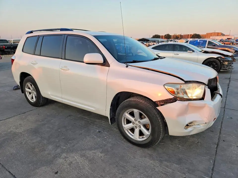 2010 TOYOTA HIGHLANDER BASE  