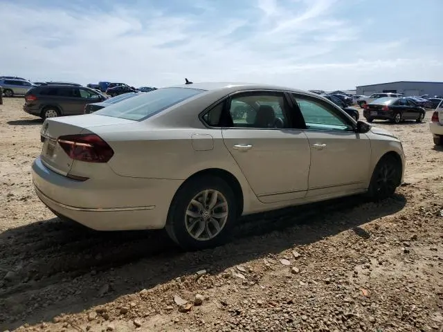 2017 VOLKSWAGEN PASSAT S  