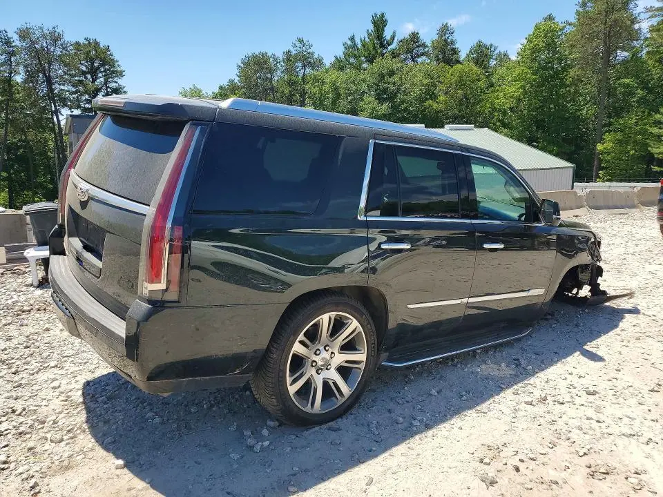 2016 CADILLAC ESCALADE LUXURY  