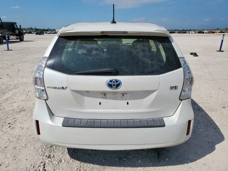 2012 TOYOTA PRIUS V   