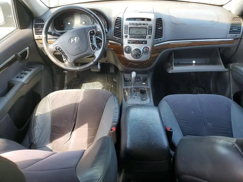 2011 HYUNDAI SANTA FE GLS  