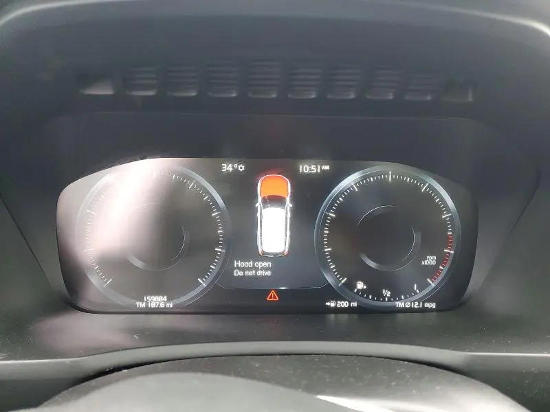 2018 VOLVO XC90 T6  