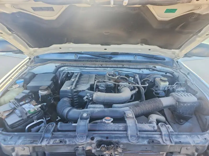 2017 NISSAN FRONTIER SV  