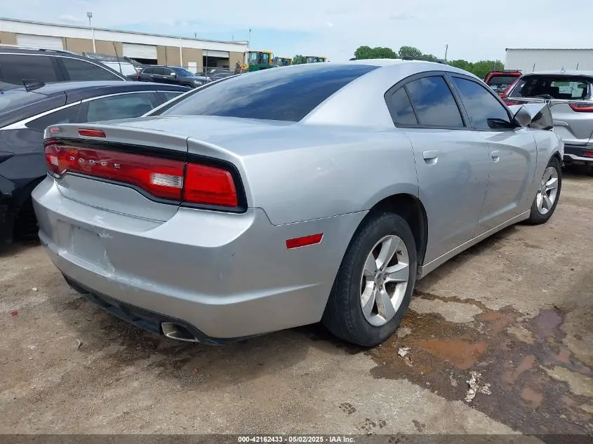 2012 DODGE CHARGER SE