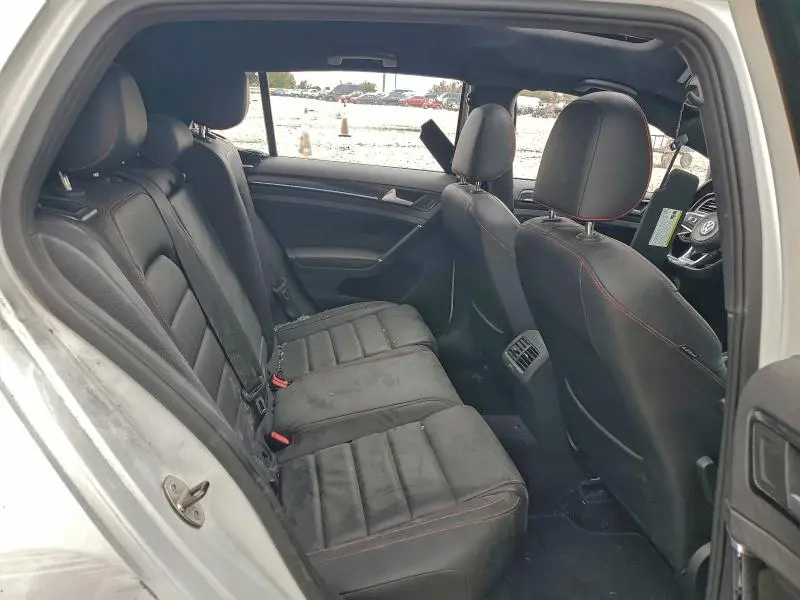 2016 VOLKSWAGEN GTI S/SE  