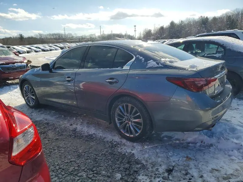 2019 INFINITI Q50 LUXE  