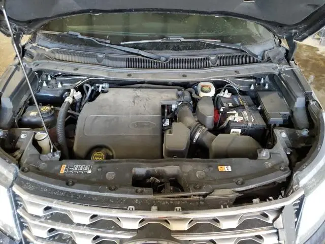 2017 FORD EXPLORER XLT  