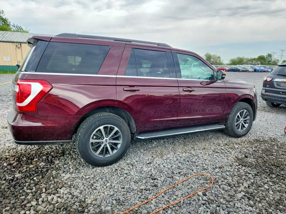 2021 FORD EXPEDITION XLT  